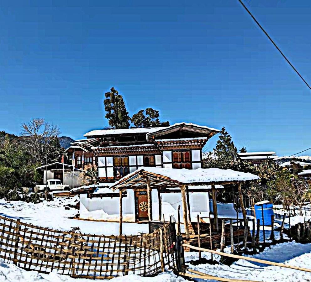 Nobgang "Traditional Heritage Homestay" Пунакха Экстерьер фото